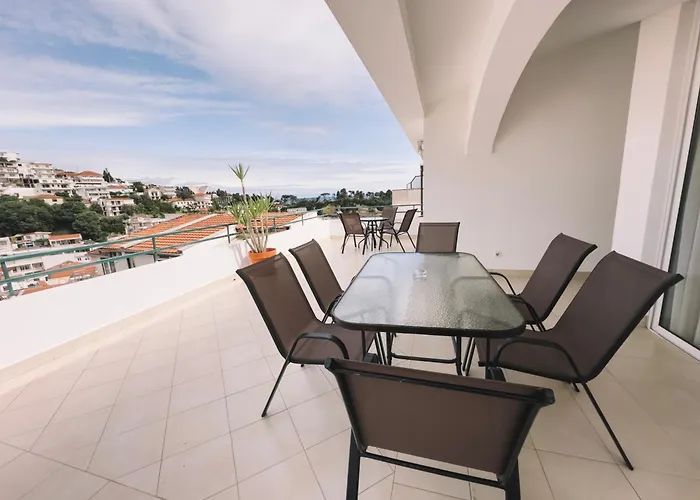 Apartments Hidri
