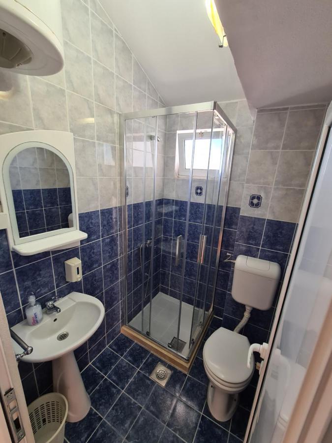 Hidri Apartment