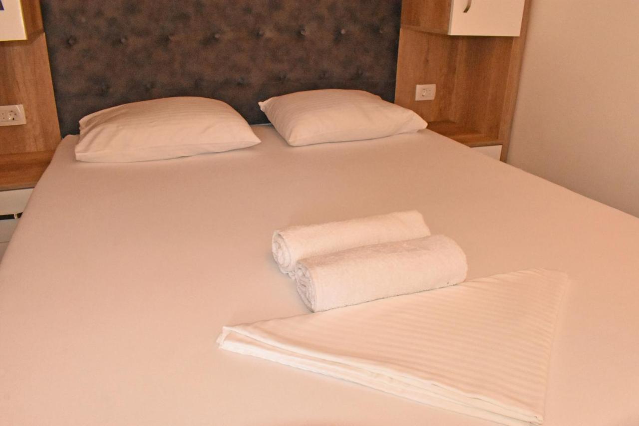 Apartment Hidri Ulcinj