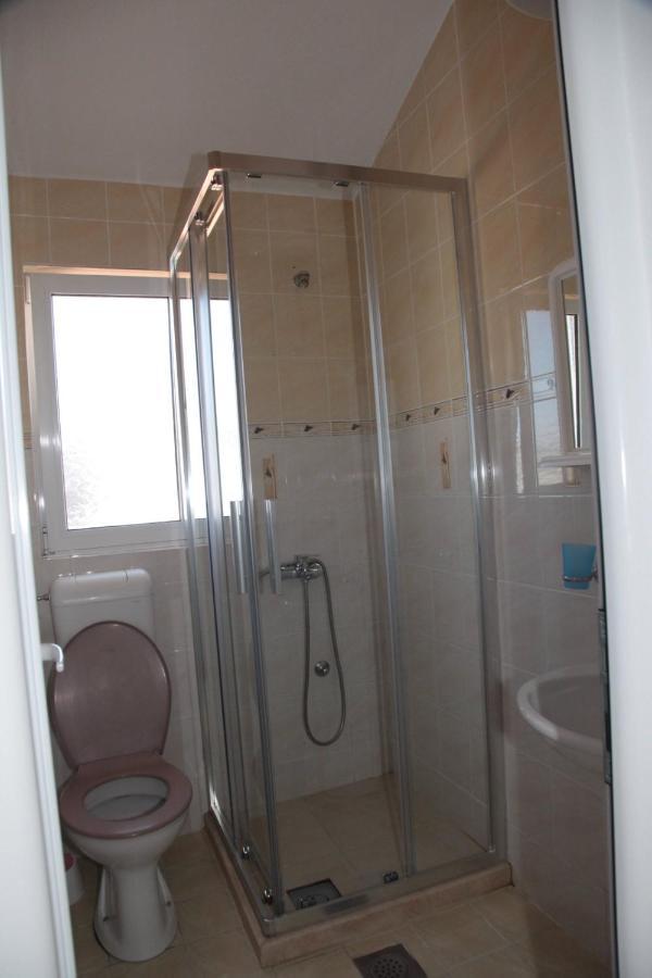 Hidri Apartment *